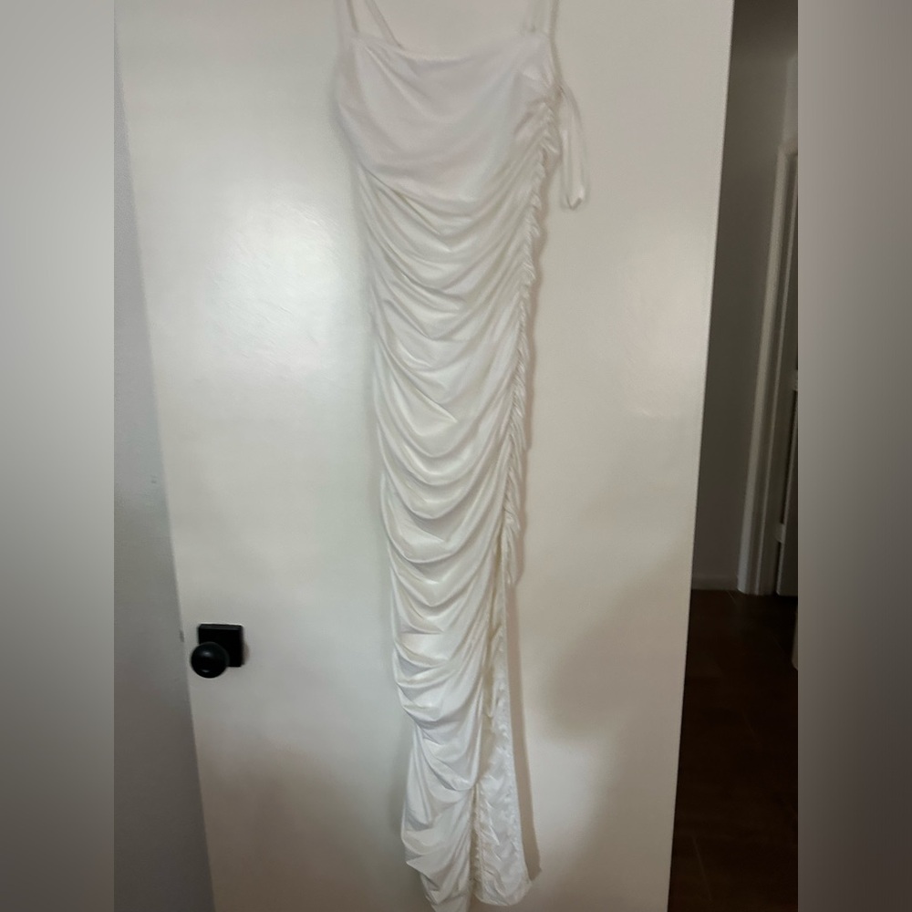 Superdown body con dress